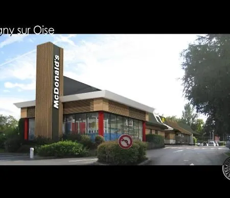 Le Bac D'eragny Lejlighed Éragny